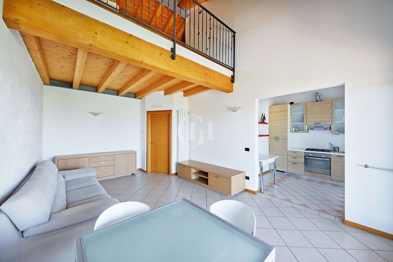 Maison urbaine par le Lac de Garde, Italie, 135 m² - image 4