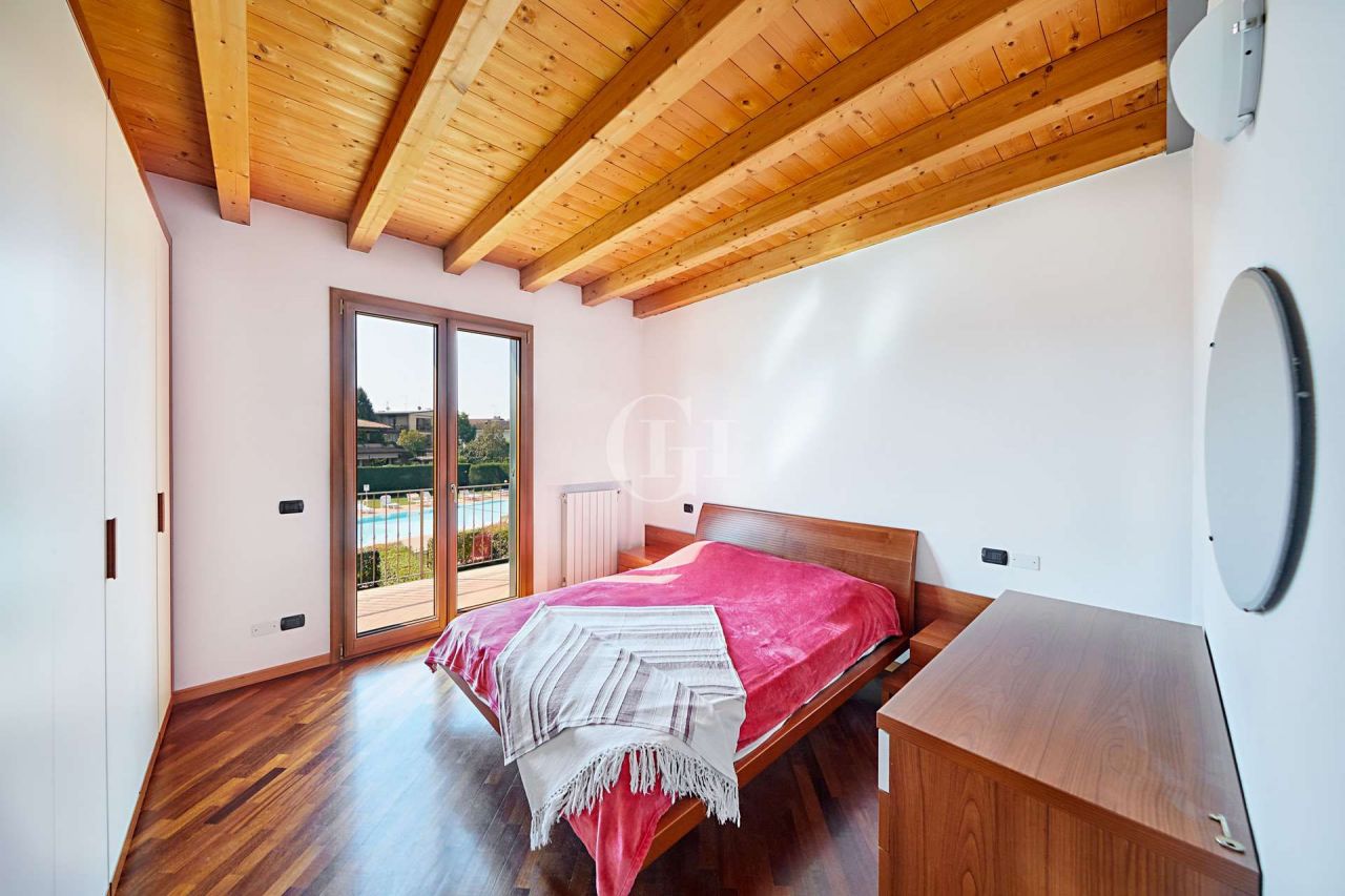 Maison urbaine par le Lac de Garde, Italie, 135 m² - image 8