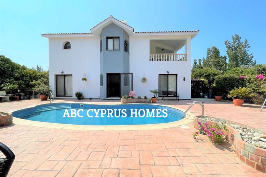 Villa à Paphos, Chypre, 250 m² - image 1