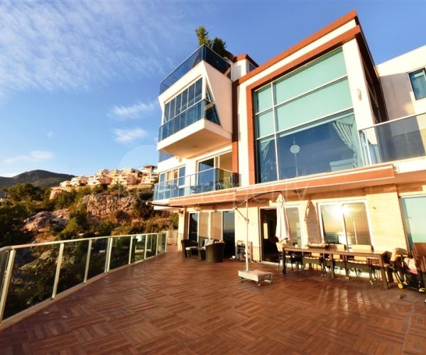 Villa en Alanya, Turquia, 270 m² - imagen 1