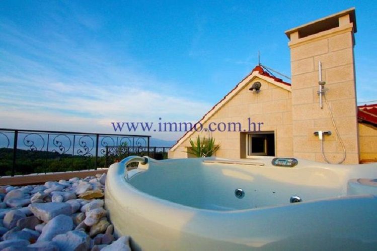 Casa sull'isola di Brazza, Croazia, 189 m² - foto 11