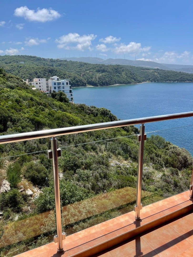 Flat in Dobra Voda, Montenegro, 46 m² - picture 18