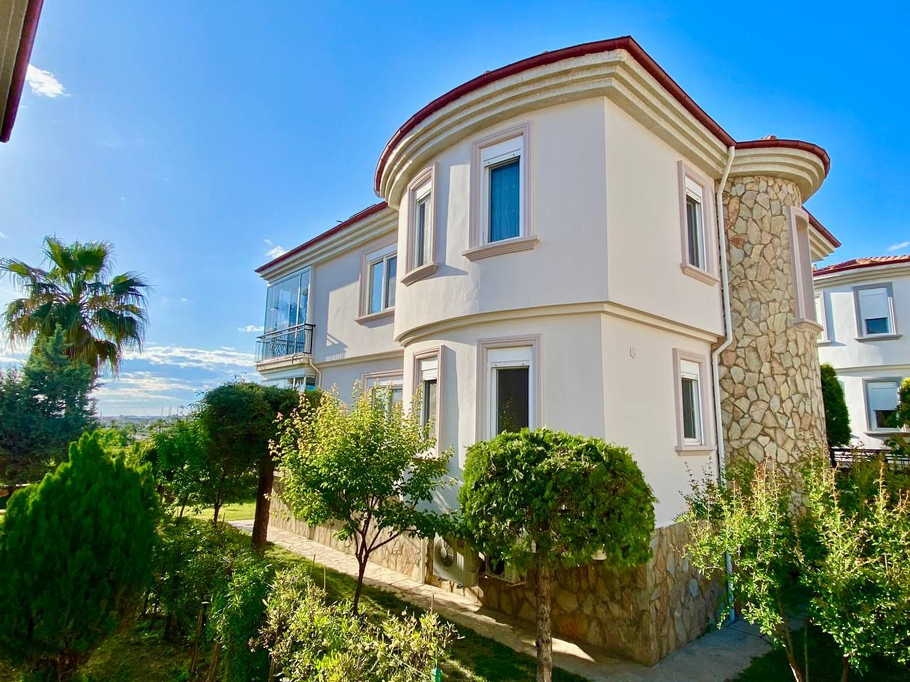 Villa in Alanya, Türkei, 250 m² - Foto 1