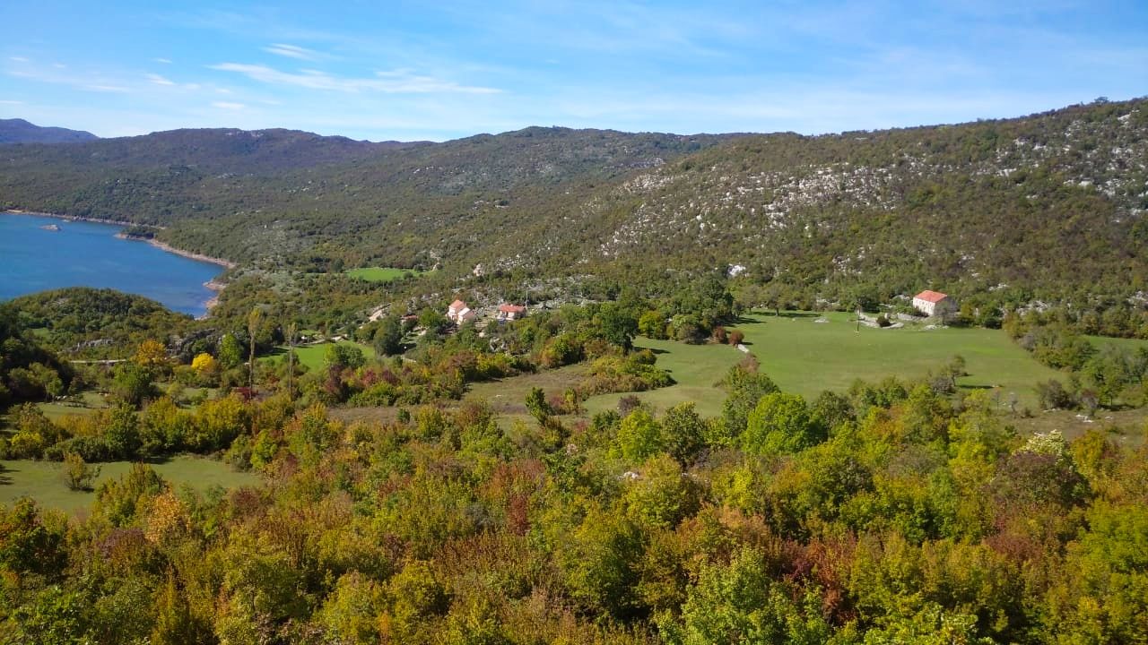 Grundstück in Niksic, Montenegro, 101 499 m² - Foto 3