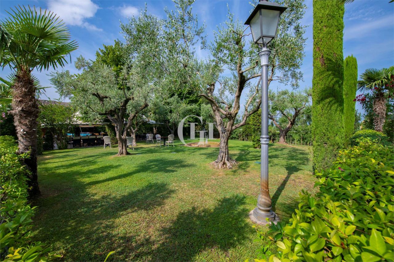 Villa in Gardasee, Italien, 932 m² - Foto 9
