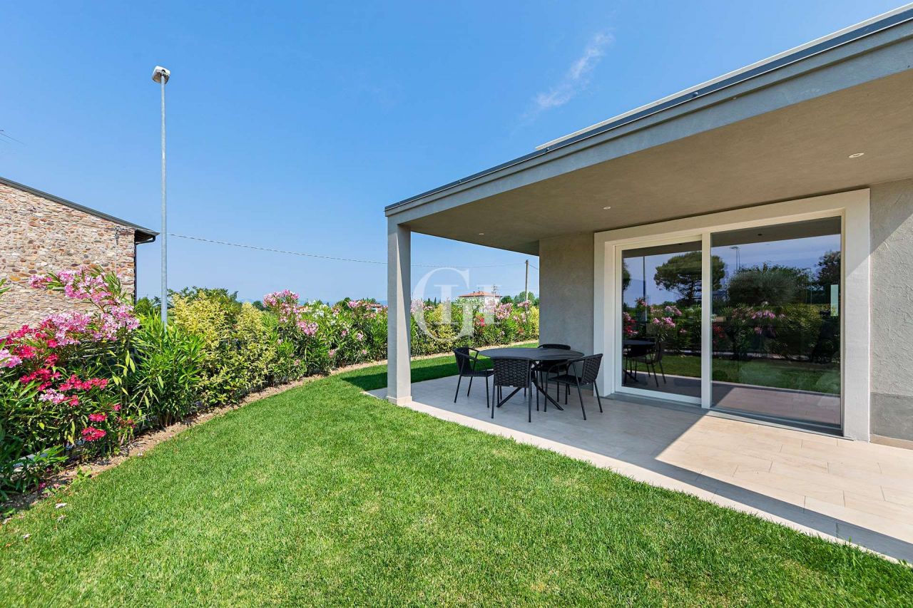 Villa par le Lac de Garde, Italie, 231.31 m² - image 18