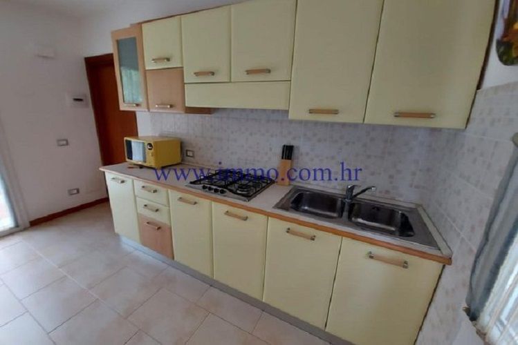 Villa on Korcula island, Croatia, 240 m² - picture 11