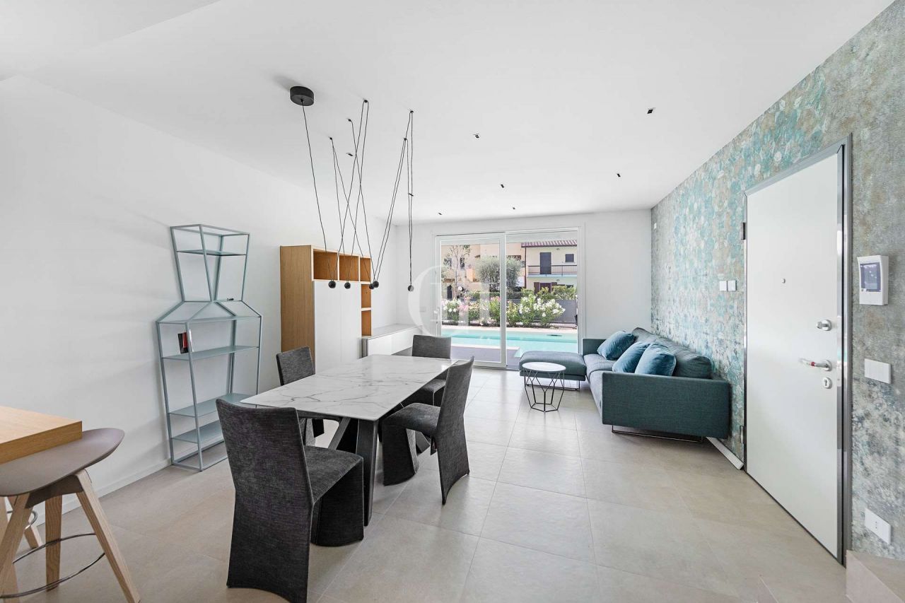 Villa sul Lago di Garda, Italia, 213.46 m² - foto 5