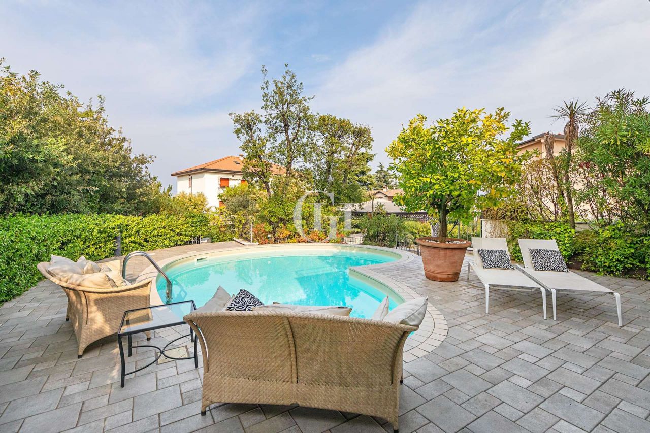 Villa sul Lago di Garda, Italia, 245 m² - foto 8