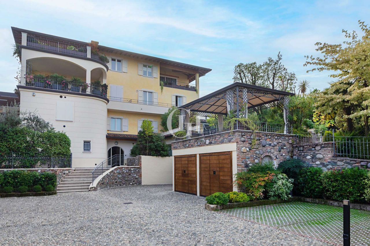 Villa sul Lago di Garda, Italia, 245 m² - foto 19