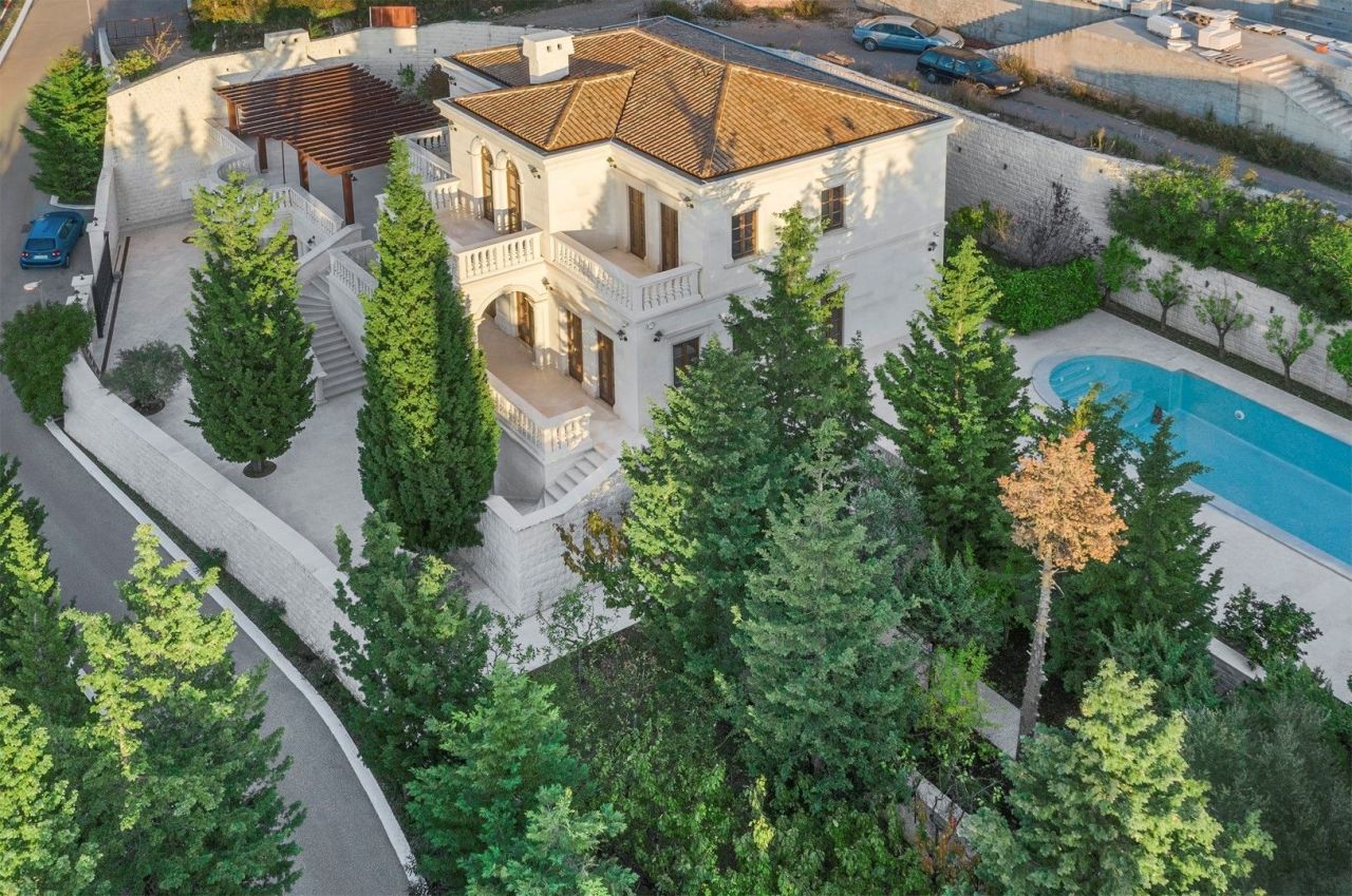 Villa in Budva, Montenegro, 470 m² - Foto 1