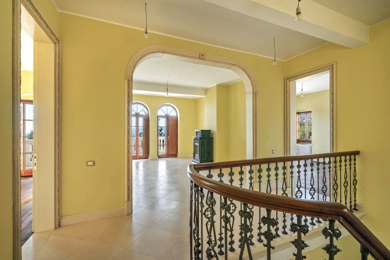 Villa a Budva, Montenegro, 470 m² - foto 16