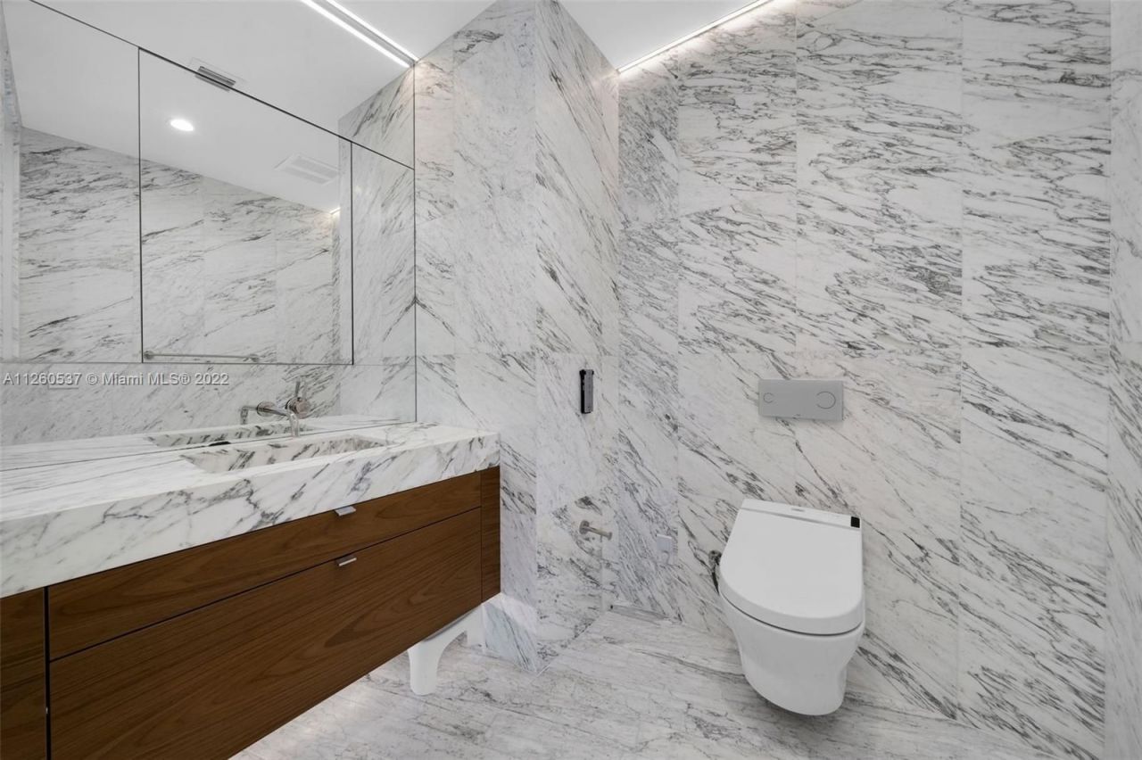 Flat in Miami, USA, 260 m² - picture 6