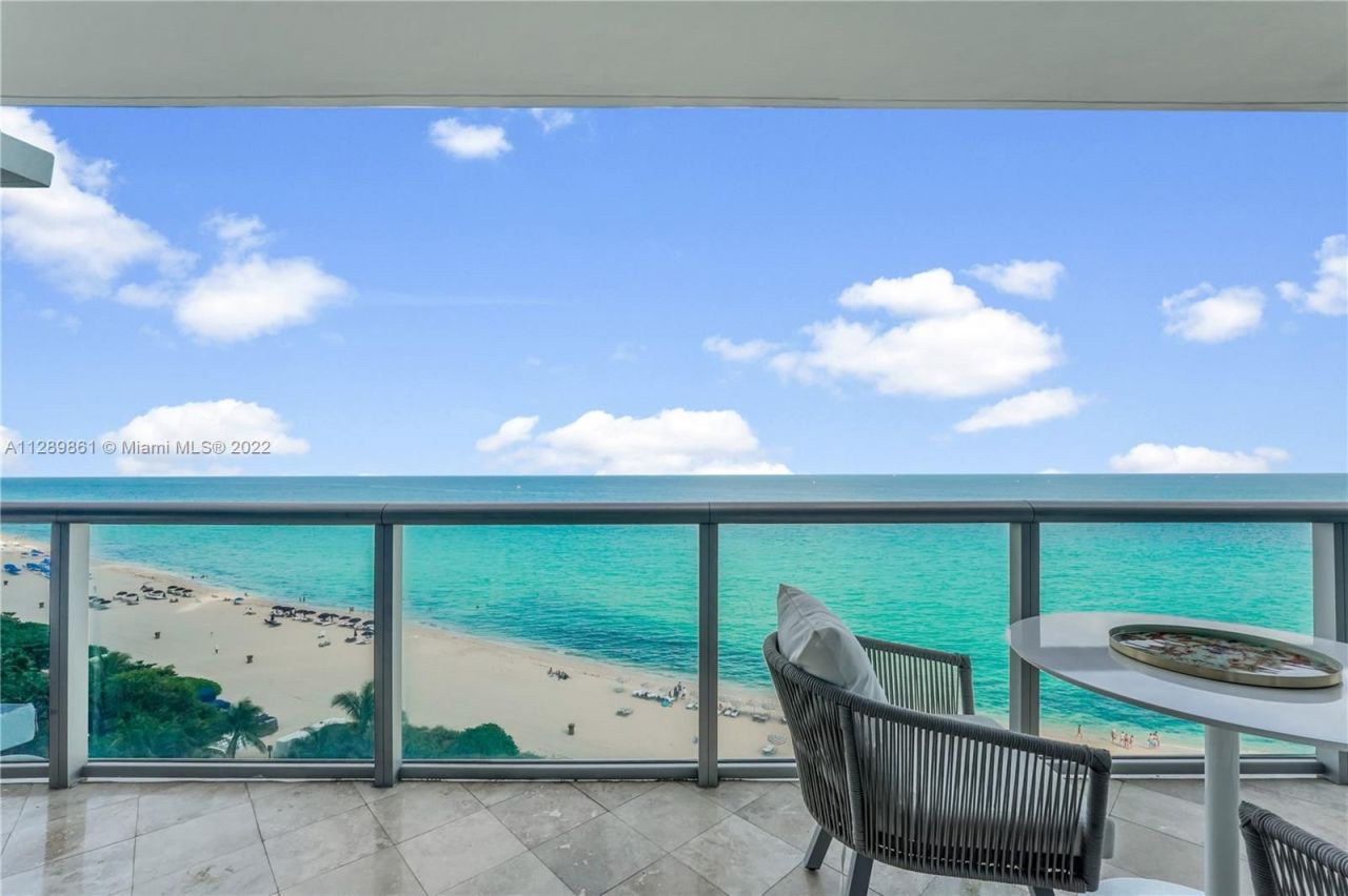 Appartement à Miami, États-Unis, 80 m² - image 1