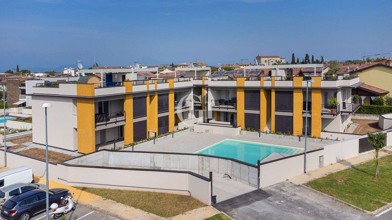 Appartamenti sul Lago di Garda, Italia, 129 m² - foto 2
