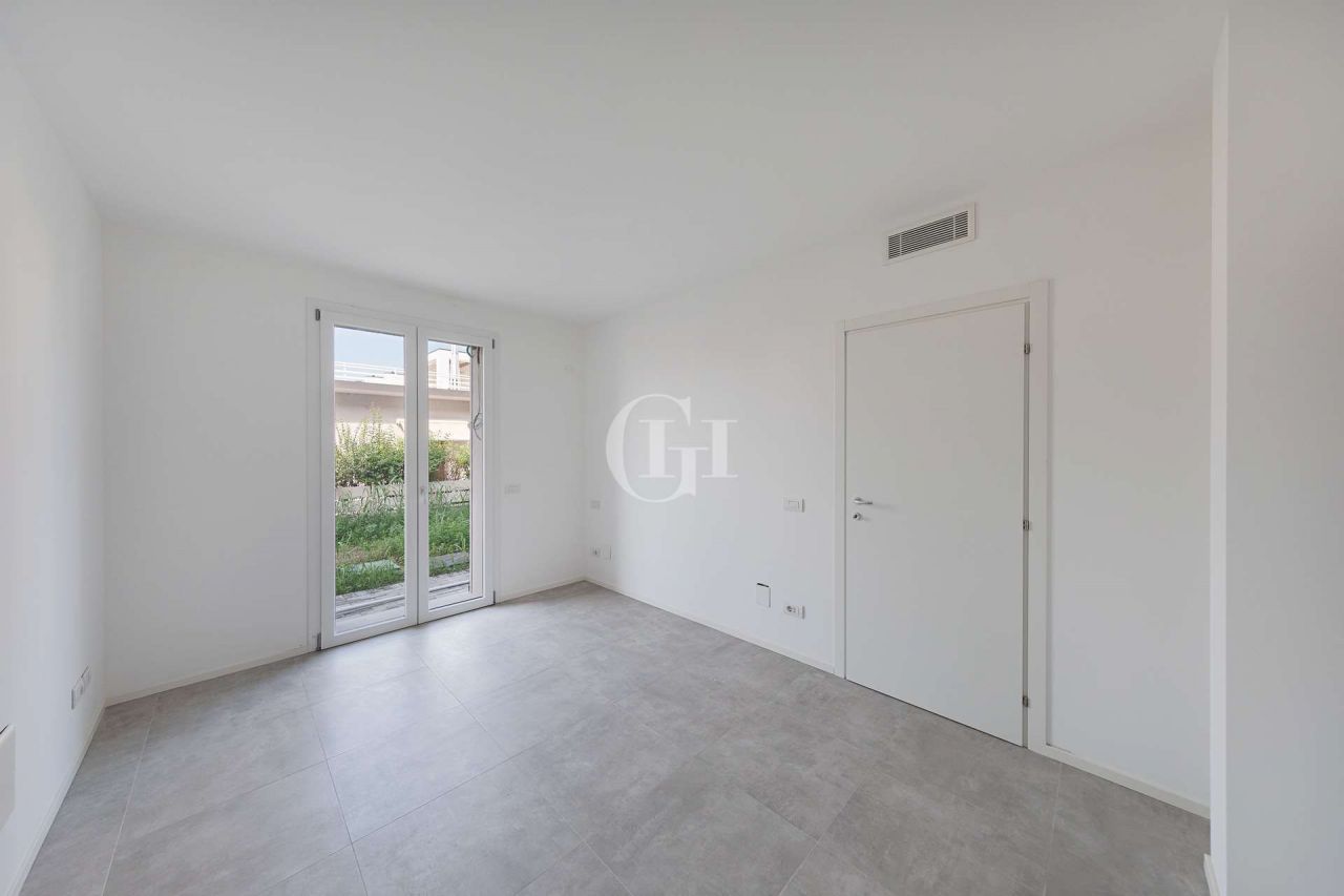 Appartamenti sul Lago di Garda, Italia, 129 m² - foto 12