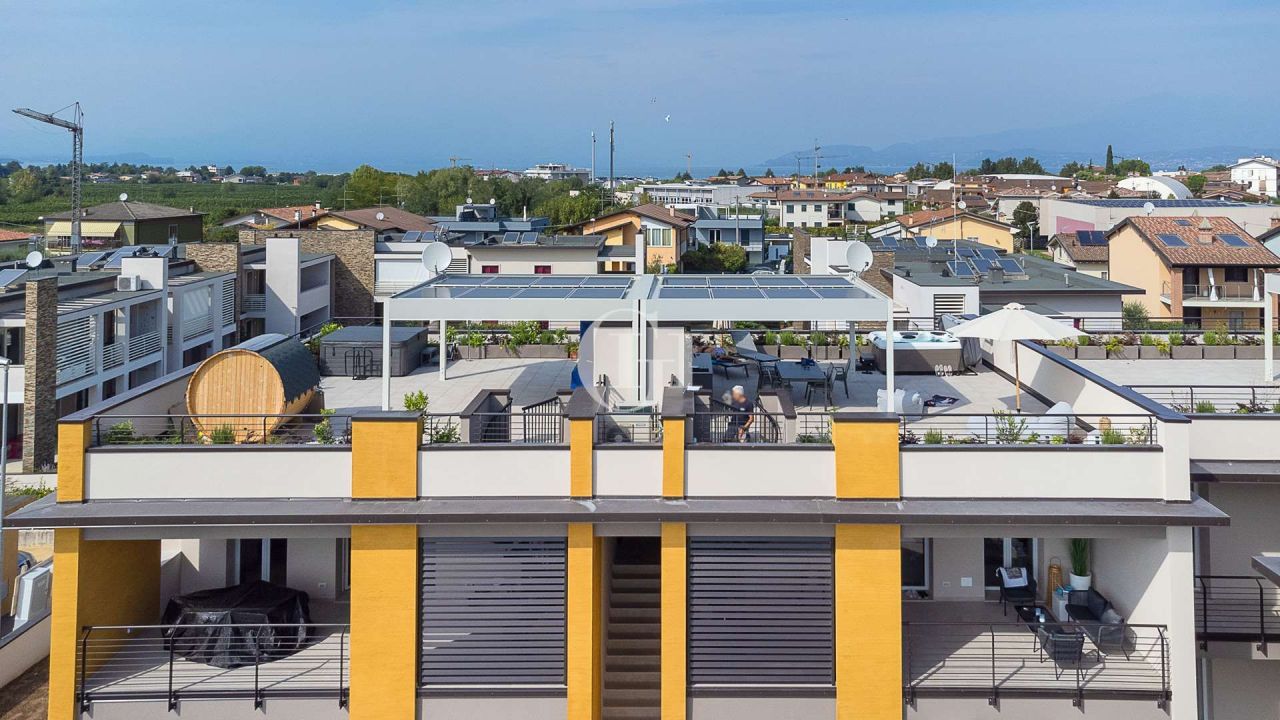 Appartamenti sul Lago di Garda, Italia, 129 m² - foto 7