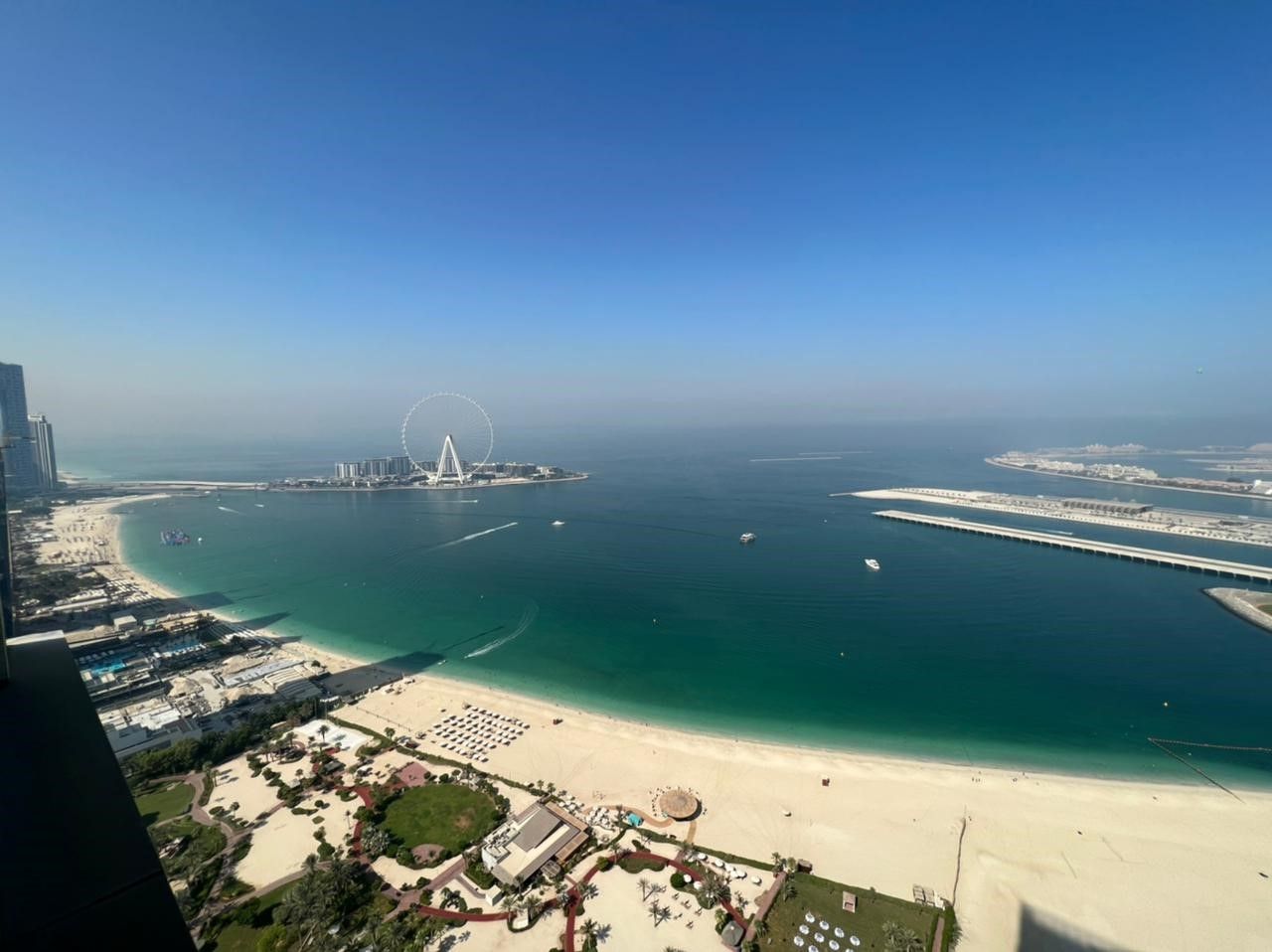 Apartment in Dubai, UAE, 350 m² - picture 18