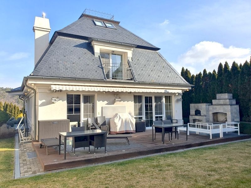 Villa à Budapest, Hongrie, 450 m² - image 1