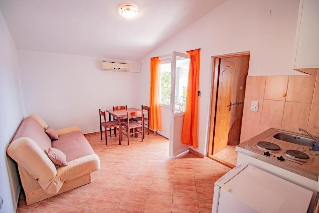 Casa a Dobra Voda, Montenegro, 340 m² - foto 5