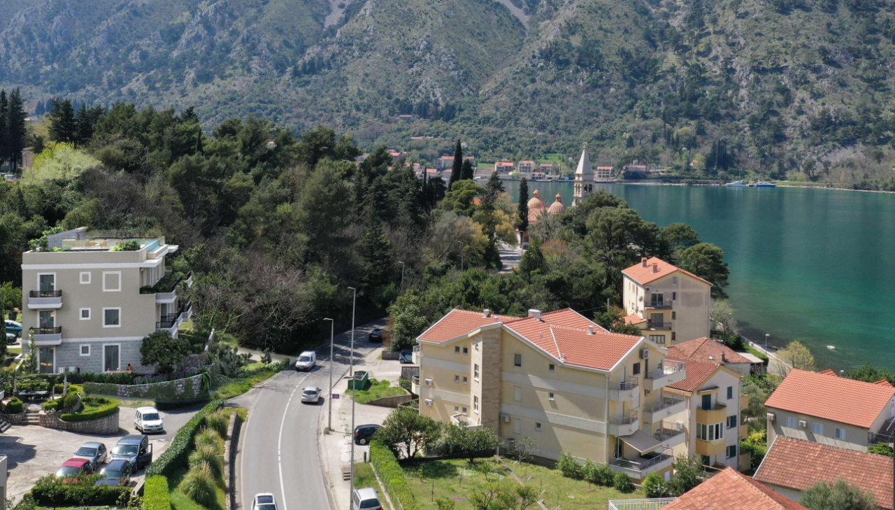 Appartement à Dobrota, Monténégro, 64 m² - image 5