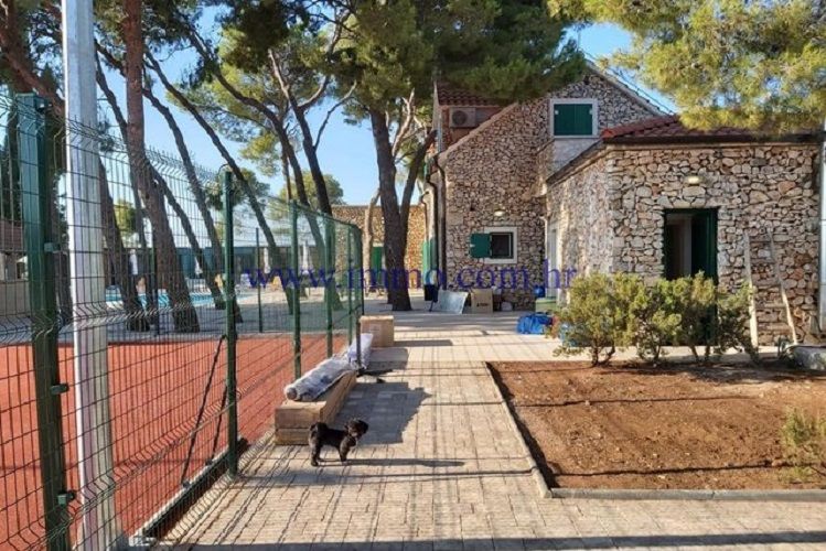 Villa à Sutivan, Croatie, 315 m² - image 13