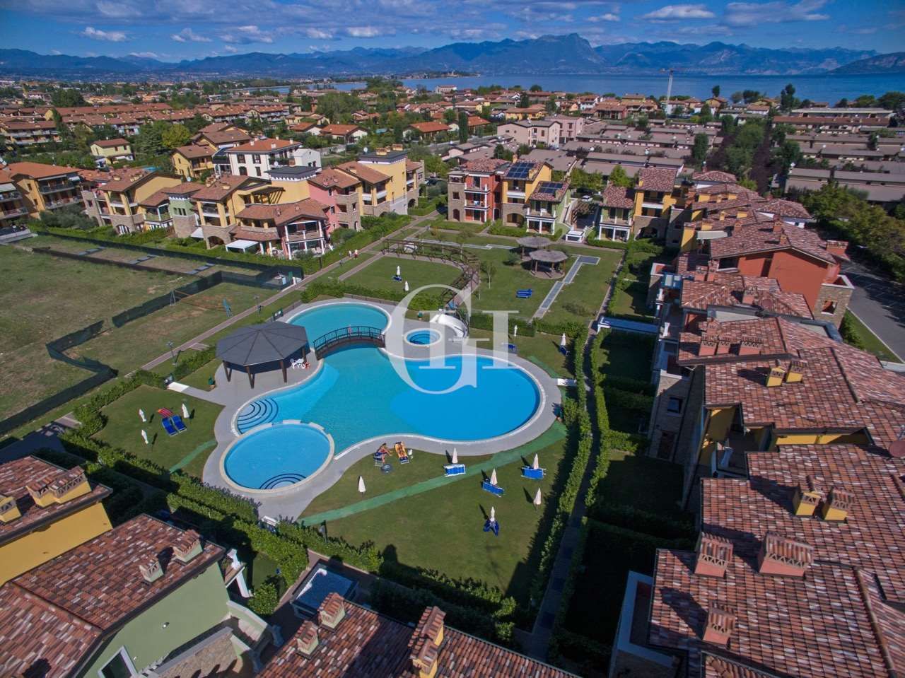 Apartamento por Lago de Garda, Italia, 60 m² - imagen 1