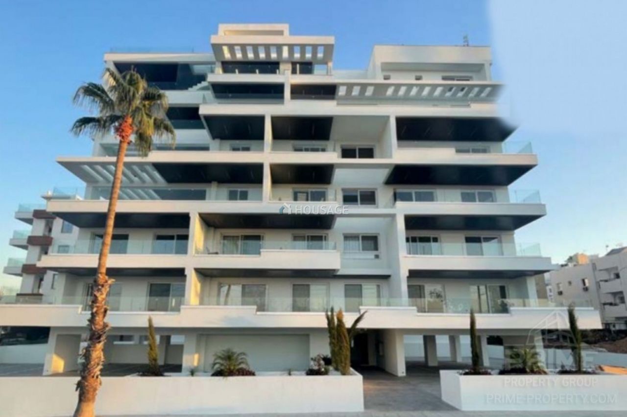 Flat in Larnaca, Cyprus, 119 m² - picture 1