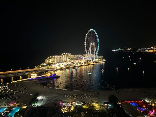 Apartment in Dubai, UAE, 110 m² - picture 10