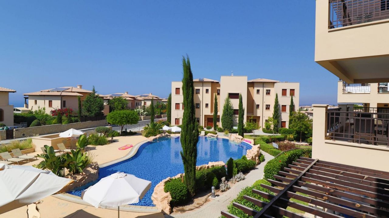 Apartment in Paphos, Cyprus, 140 m² - picture 1
