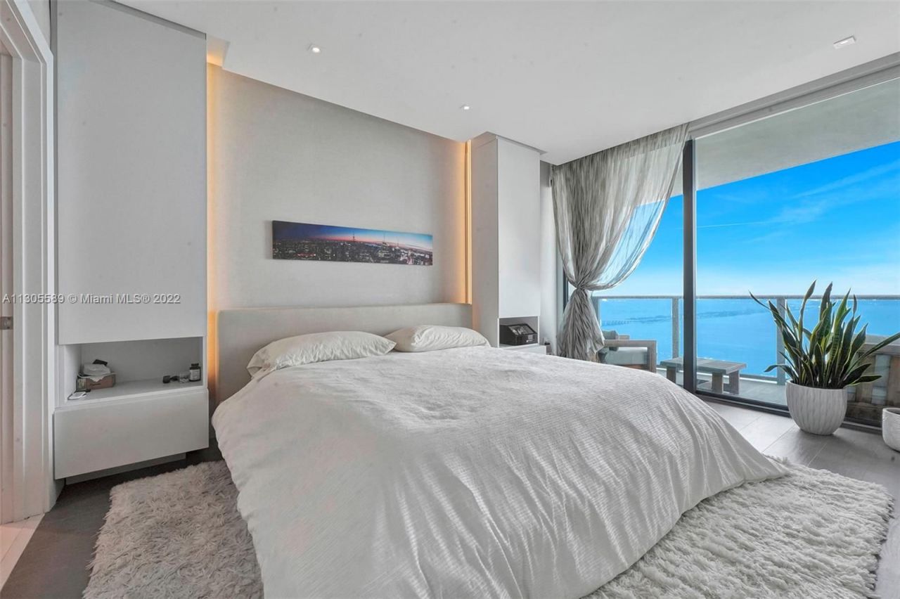 Piso en Miami, Estados Unidos, 110 m² - imagen 13