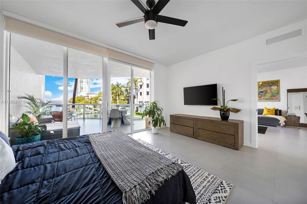 Maison urbaine à Miami, États-Unis, 120 m² - image 3