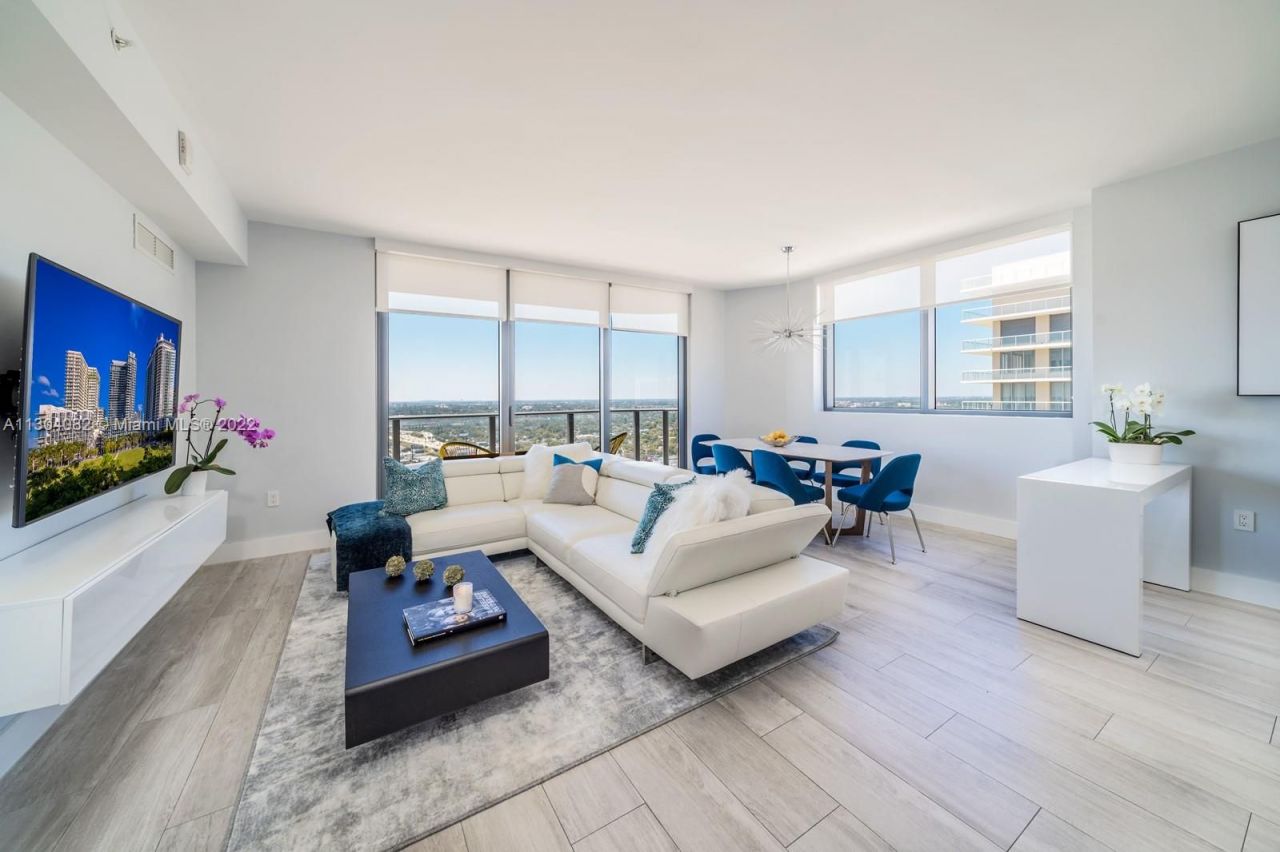 Appartement à Miami, États-Unis, 90 m² - image 1