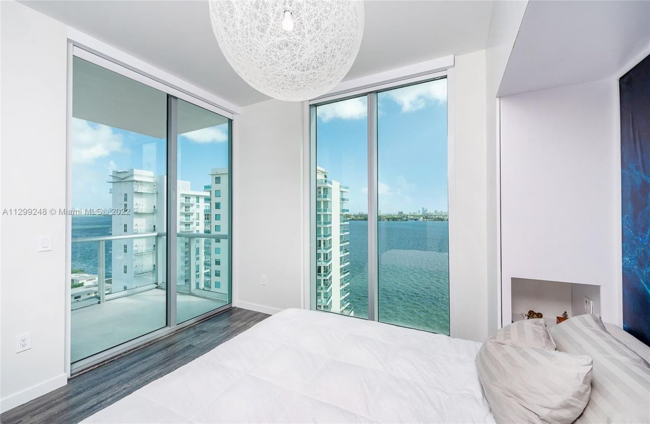 Piso en Miami, Estados Unidos, 100 m² - imagen 12