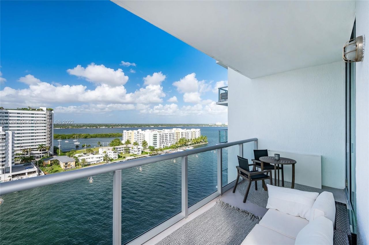 Piso en Miami, Estados Unidos, 100 m² - imagen 17