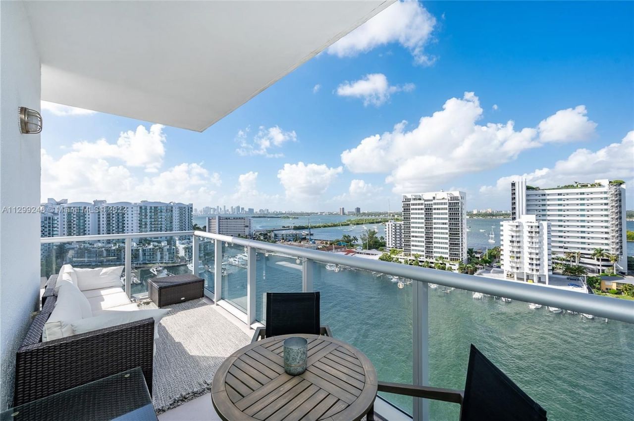 Piso en Miami, Estados Unidos, 100 m² - imagen 18