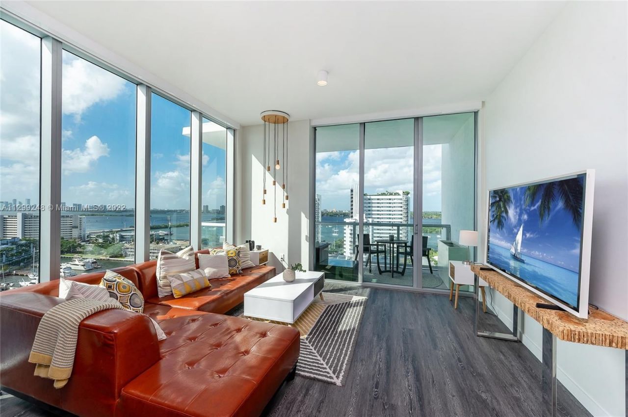 Wohnung in Miami, USA, 100 m² - Foto 1