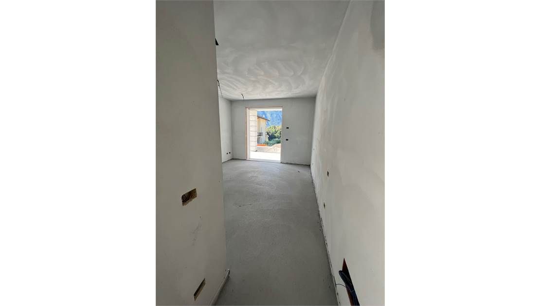 Apartamento por Lago de Como, Italia, 102 m² - imagen 10