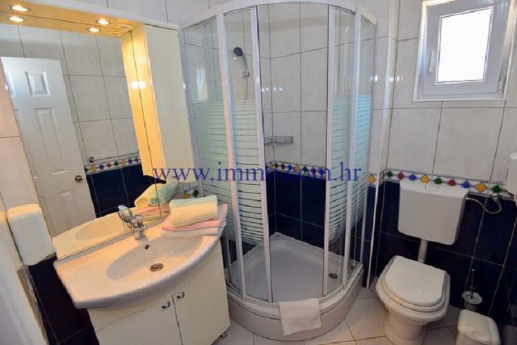 Casa en Makarska, Croacia, 800 m² - imagen 4