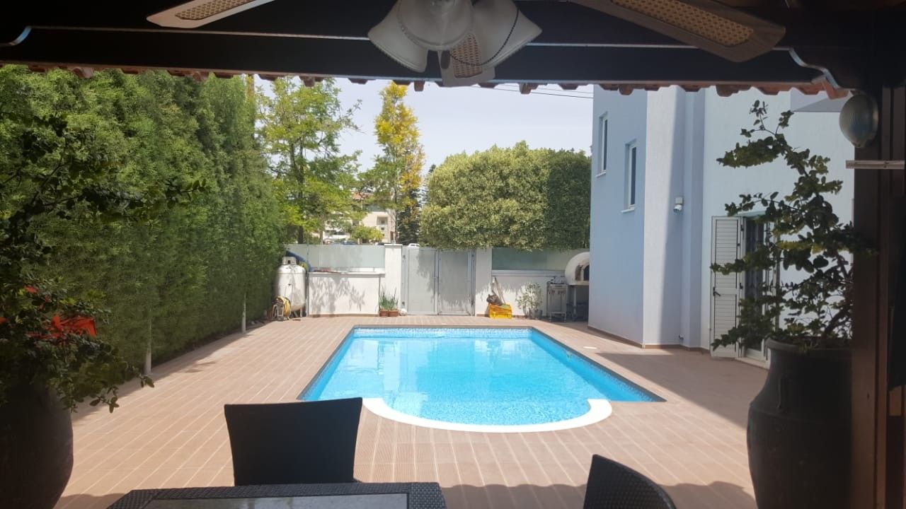 Villa in Limassol, Zypern, 430 m² - Foto 1