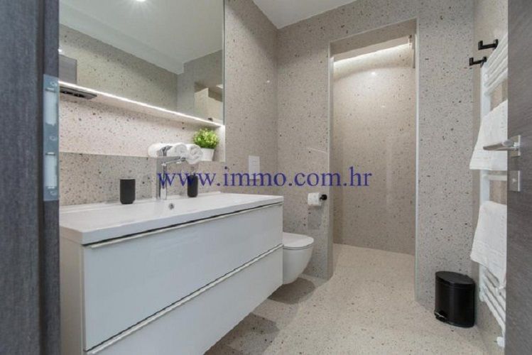 Villa in Omis, Croatia, 350 m² - picture 7