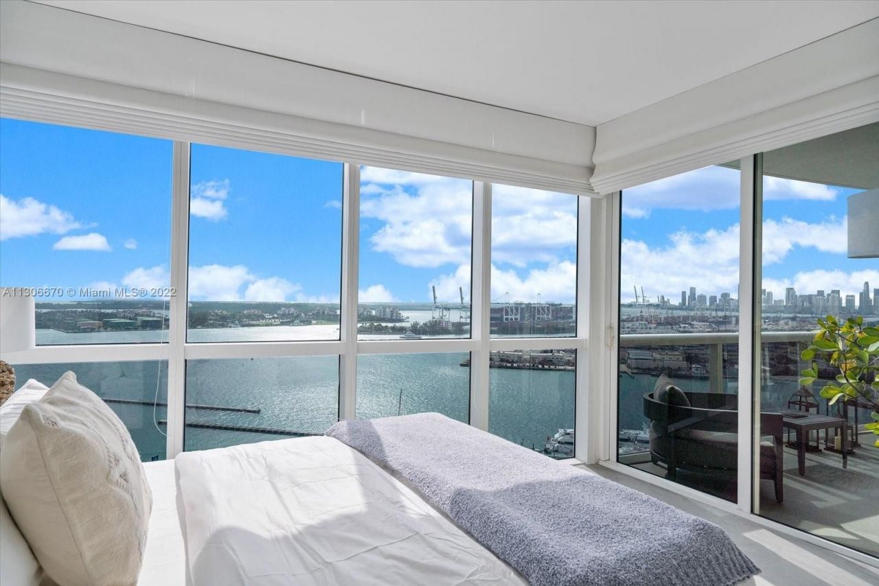 Piso en Miami, Estados Unidos, 140 m² - imagen 5