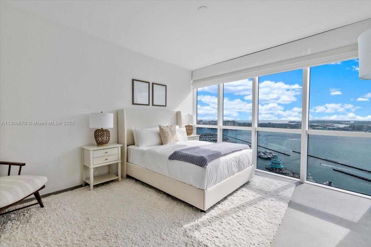 Piso en Miami, Estados Unidos, 140 m² - imagen 6