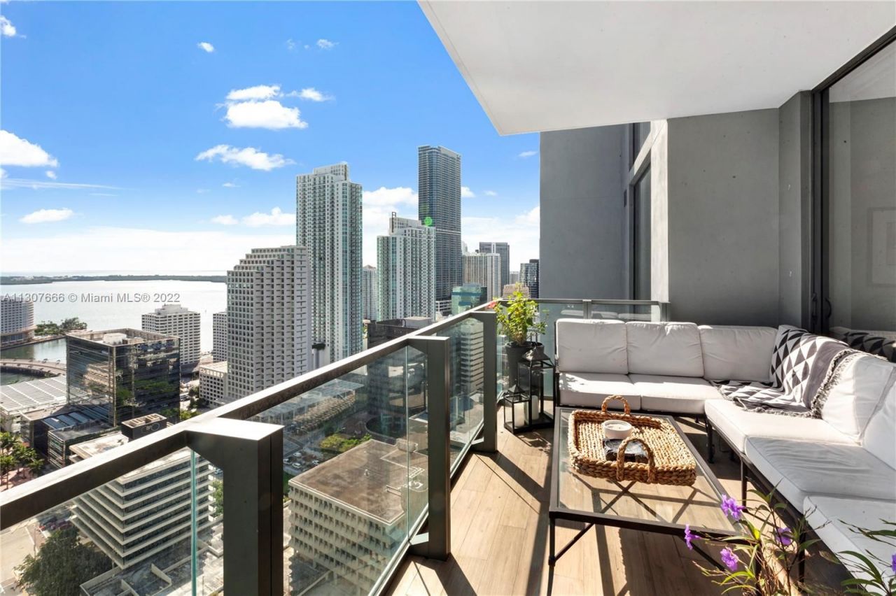 Appartement à Miami, États-Unis, 180 m² - image 1