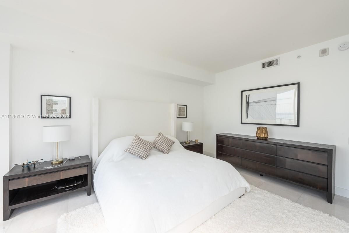 Piso en Miami, Estados Unidos, 230 m² - imagen 11