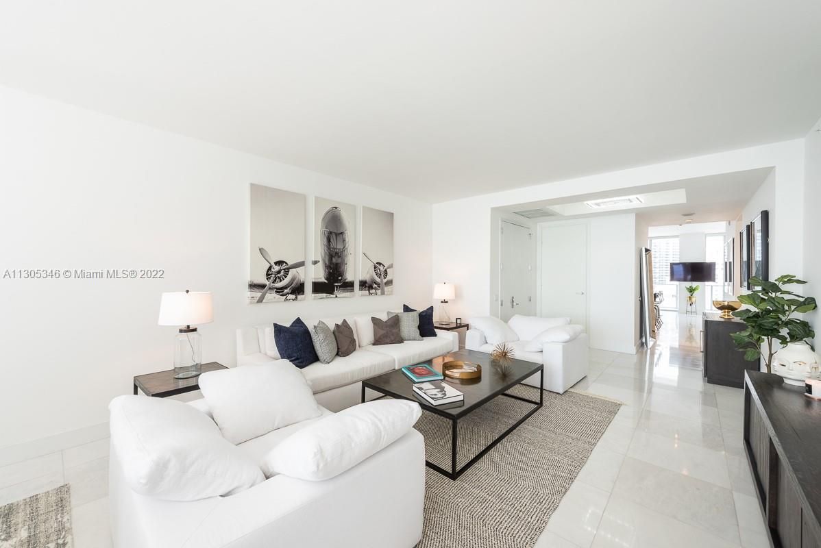 Piso en Miami, Estados Unidos, 230 m² - imagen 17