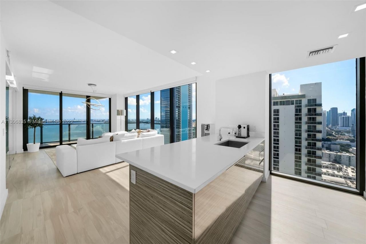 Appartamento a Miami, USA, 130 m² - foto 11