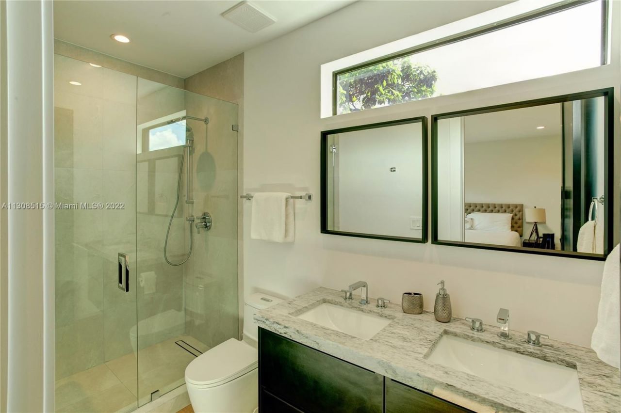 Townhouse in Miami, USA, 160 m² - picture 8