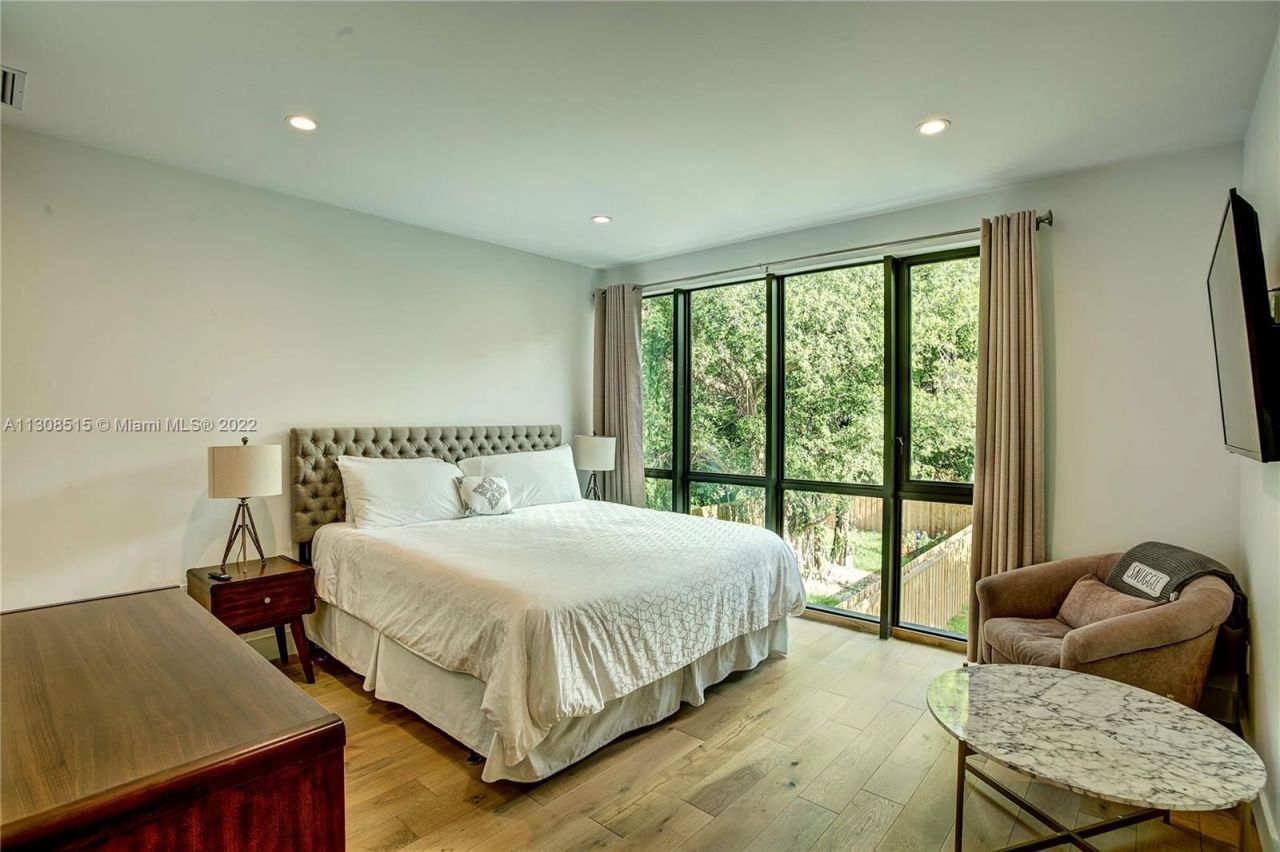 Townhouse in Miami, USA, 160 m² - picture 9