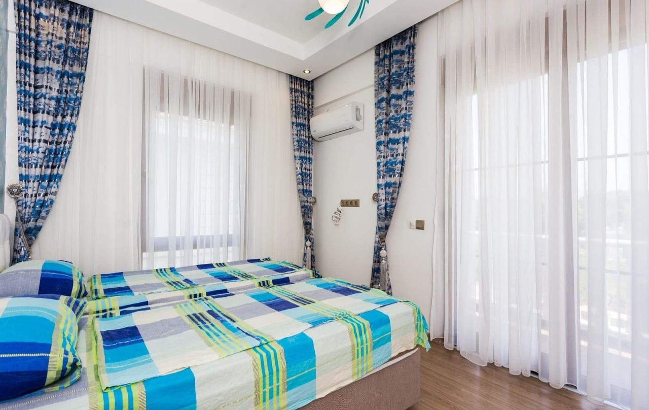 Villa a Çamyuva, Turchia, 180 m² - foto 14